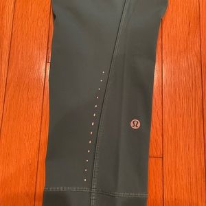Lululemon Align High Rise Pants with Pockets 25”